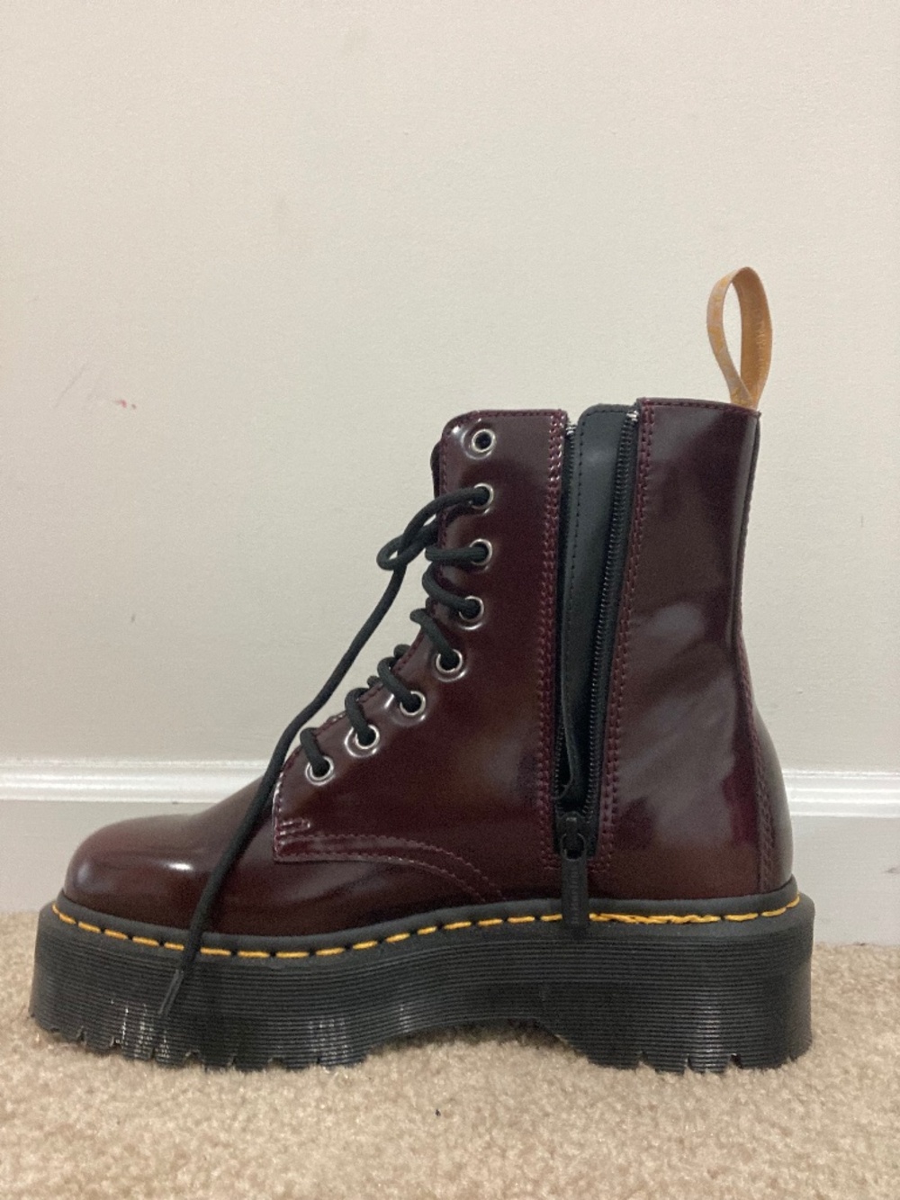 Dr. Martens V Jadon II